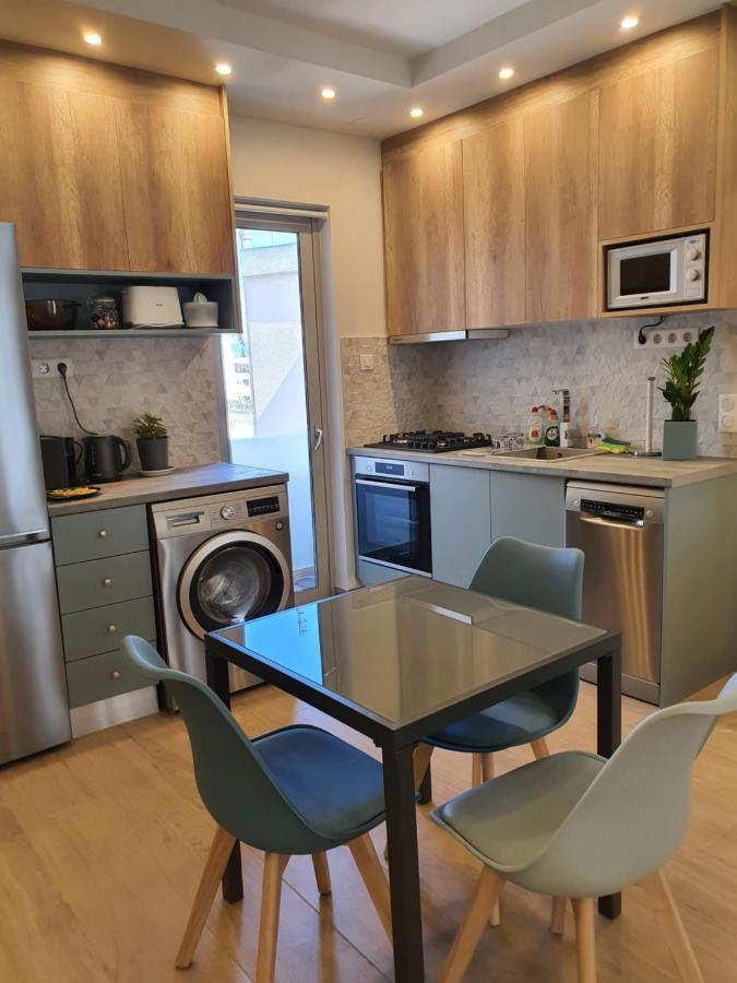 Tony'S Suite With Parking Αθήνα Εξωτερικό φωτογραφία