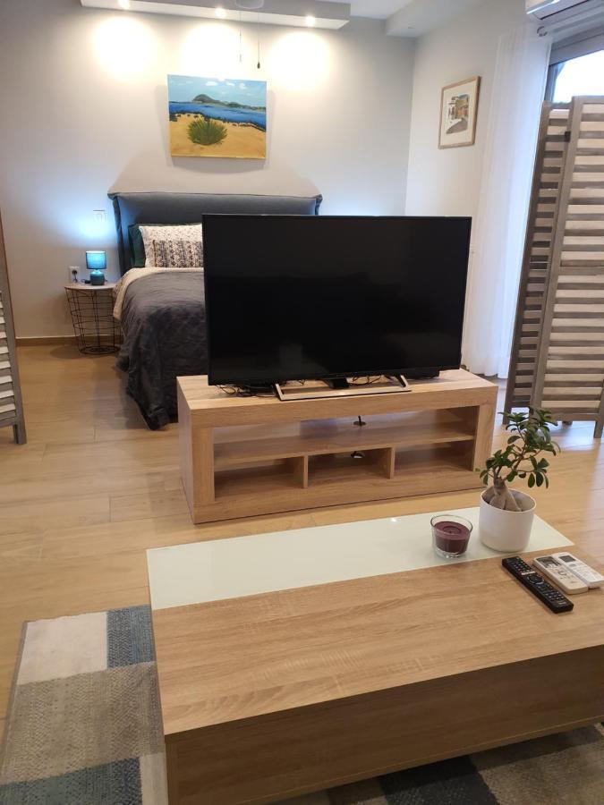 Tony'S Suite With Parking Αθήνα Εξωτερικό φωτογραφία