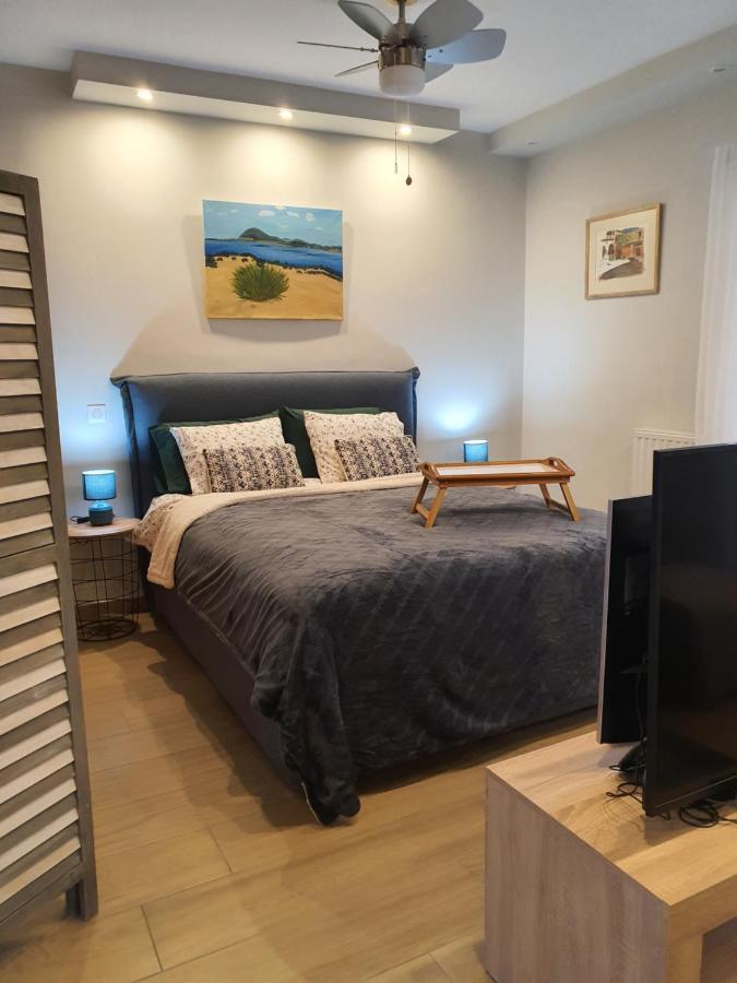 Tony'S Suite With Parking Αθήνα Εξωτερικό φωτογραφία
